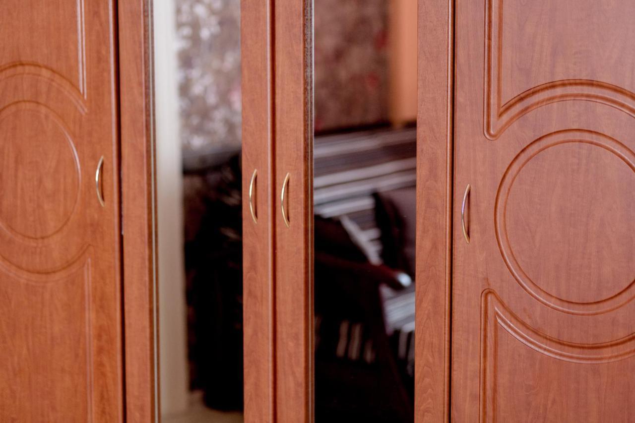 Apartment On Valova Street Lviv Exterior photo